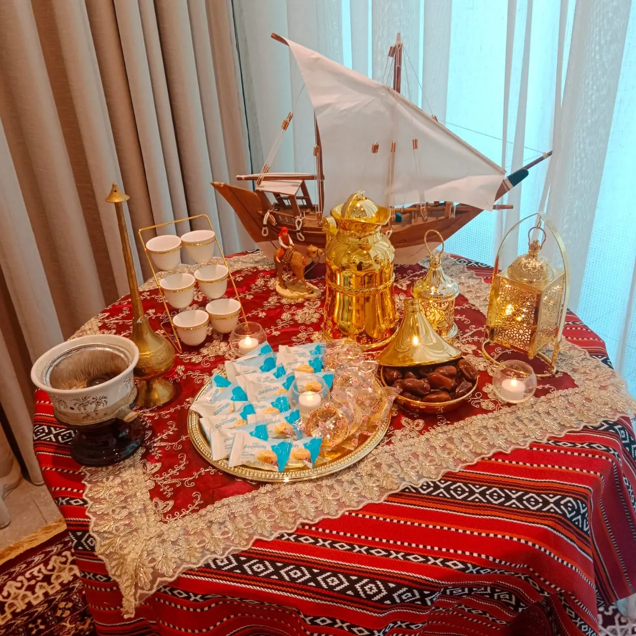 Arabic Coffee Setups — Gold dallah & dates service