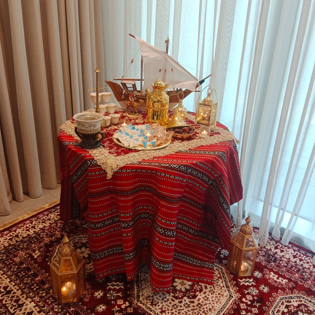 Heritage Centerpieces — Hand-carved dhow centerpiece