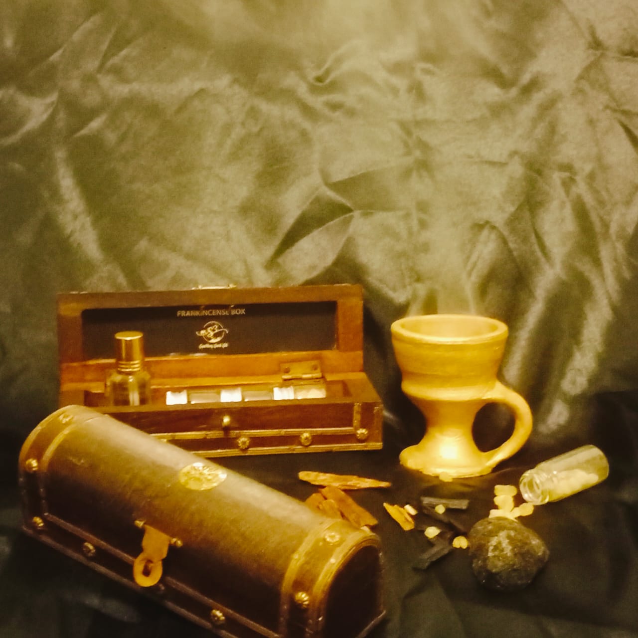 Oud & Frankincense Set