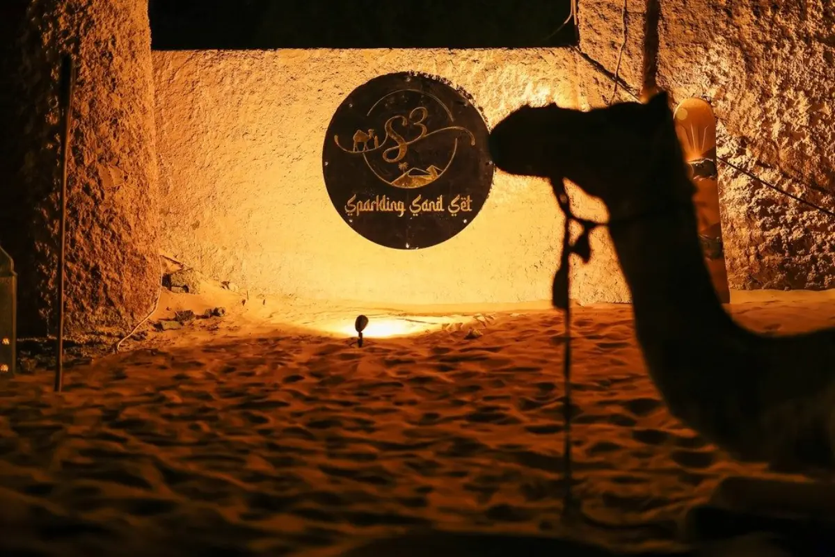 What Sparkling Sandset Is, and What We Deliberately Do Not Do